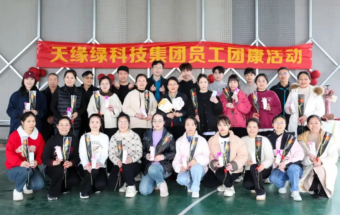春风如你，熠熠芳华！2024新澳门原料网大全团康活动让非遗漆扇“遇见”她力量